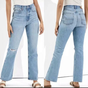 AE American Eagle Ripped Highest Rise 90s Flare Jean 14 Short